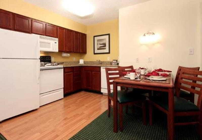 Residence Inn Houston North Zewnętrze zdjęcie